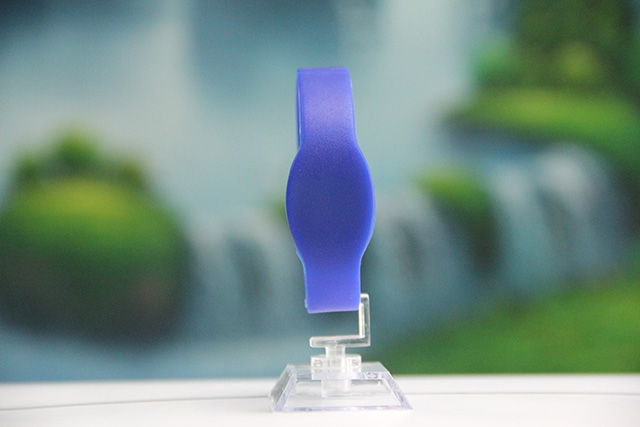 ID腕带线路板曝光是干什么的？？？？