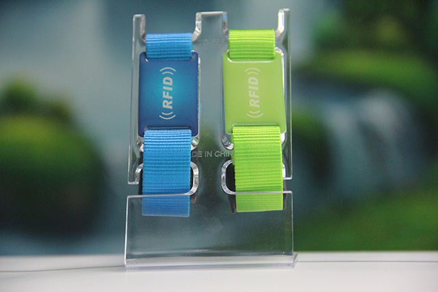 4442芯片卡和4428芯片卡有哪些区别？？？？？