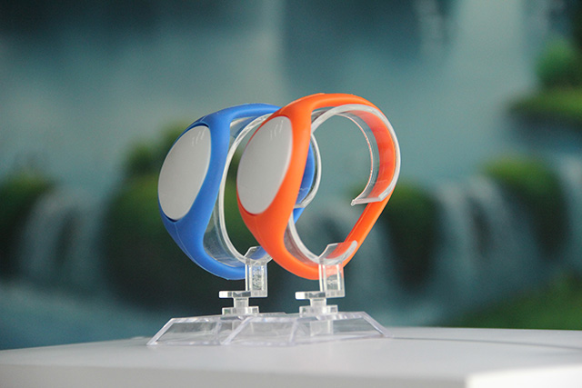 金融松紧腕带怎样申请？？？？？？要注重什么细节？？？？？？