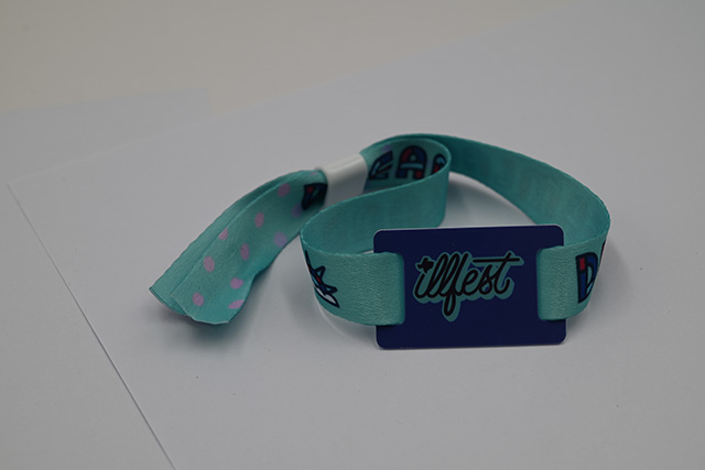 什么是校园卡？？