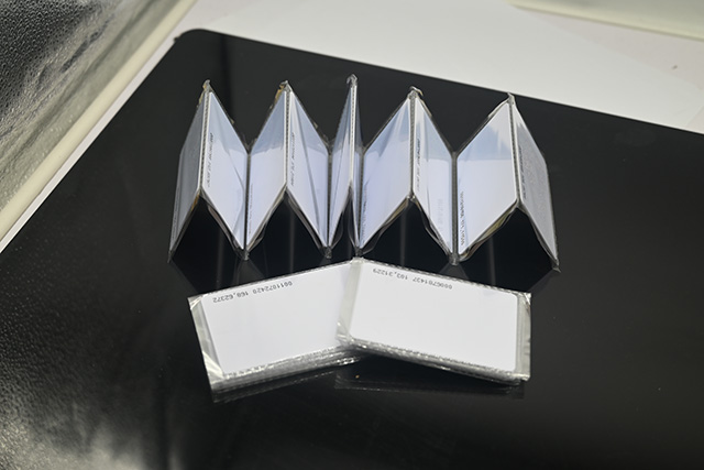 充电卡的焦点是什么？？