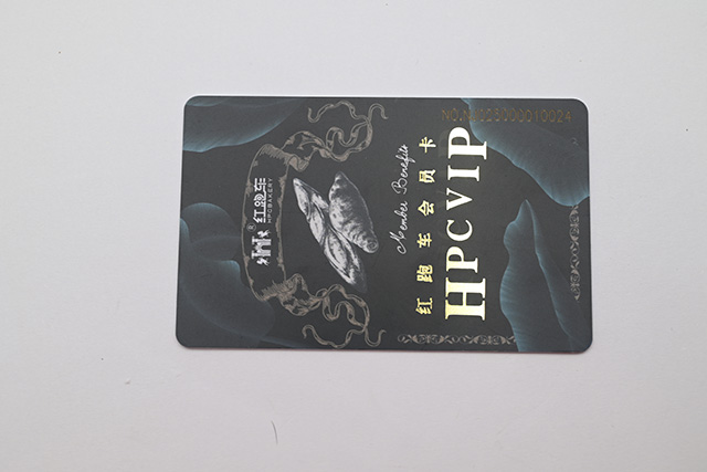 剖析：广州各个的充电卡是否可以兼容到一张充电卡上？？？