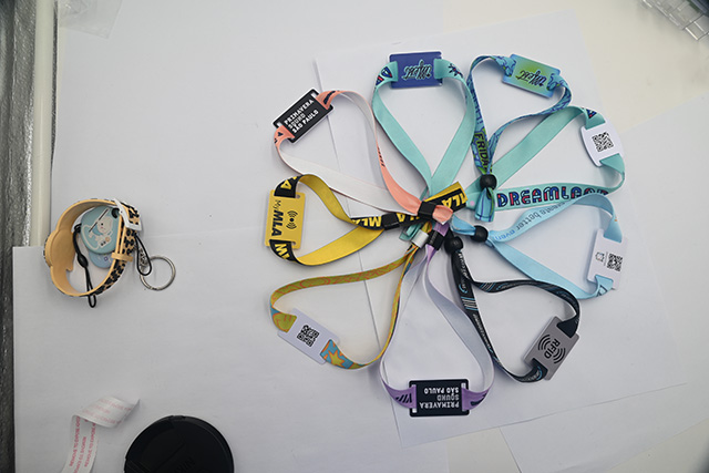 门禁卡复制已经成为职业  那么门禁卡复制是否违法？？？