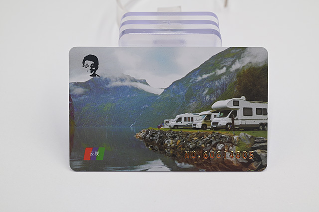 芯片卡与磁条卡之间有什么区别，，，，这个是我们需要相识的