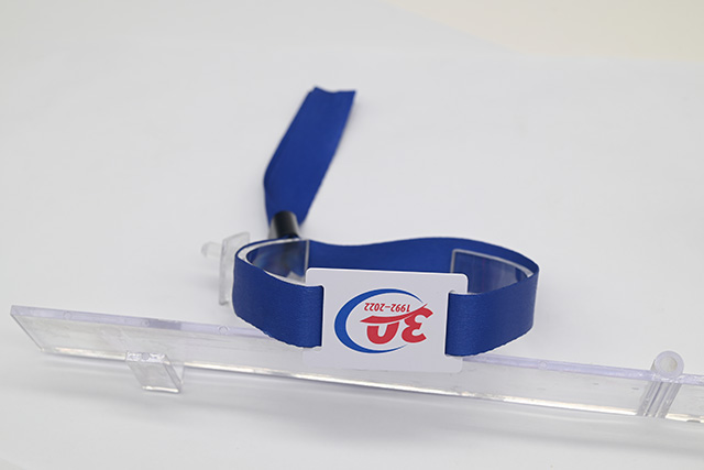 校园卡的定位功效是怎么实现的？？？？？？